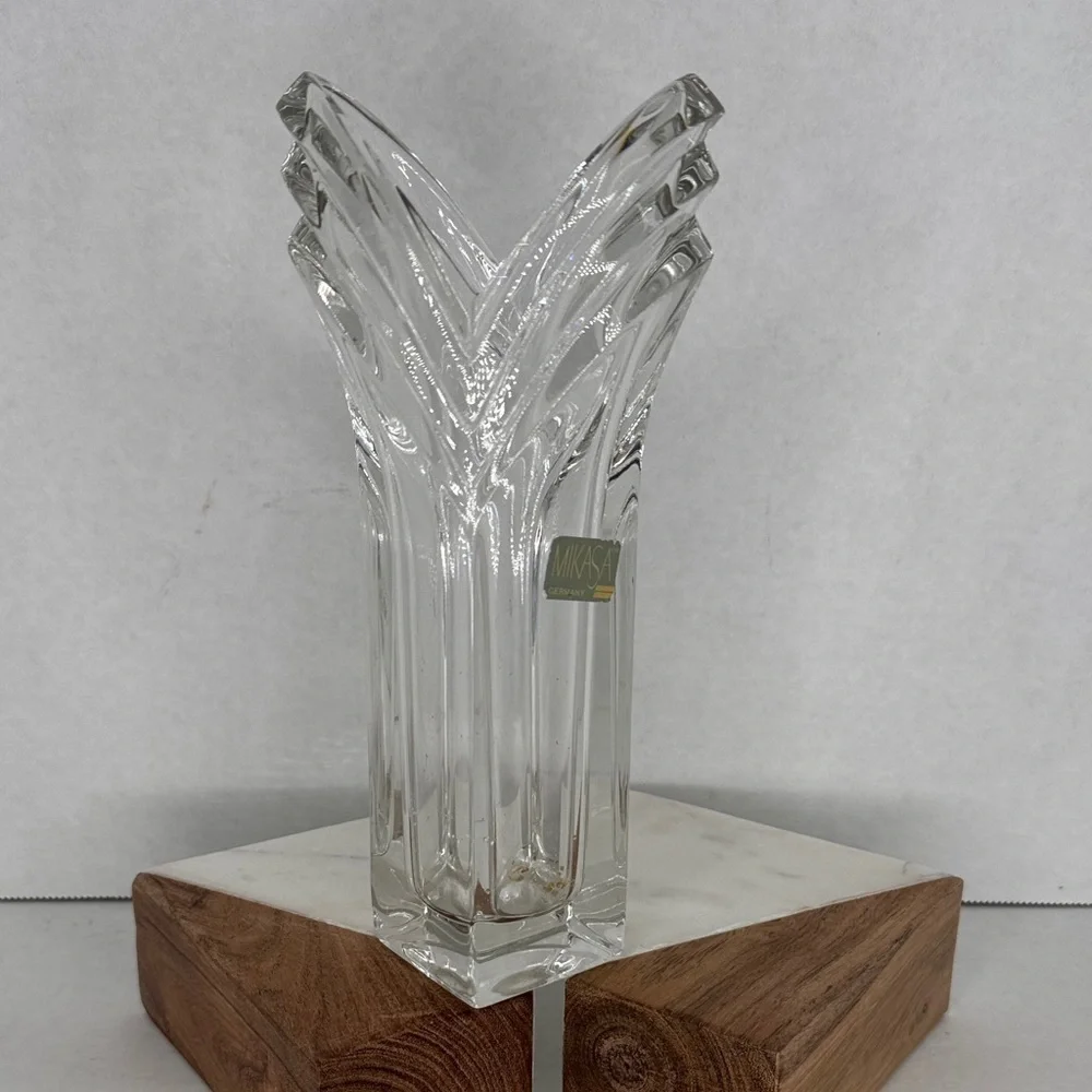 Vintage Mikasa Clear Crystal Tulip Style Vase V Shape Germany Decor 8.5”